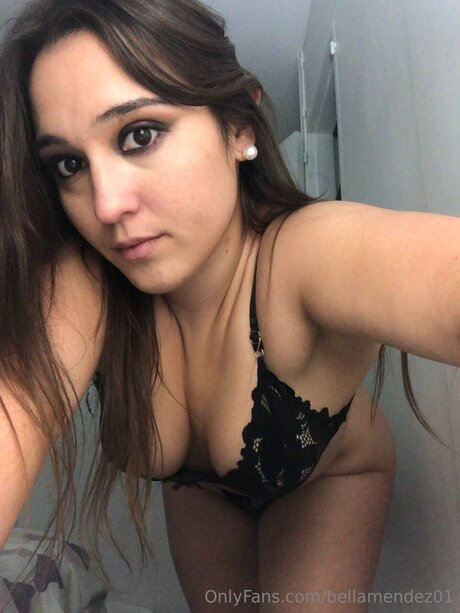 Bellamendez01 free model pics