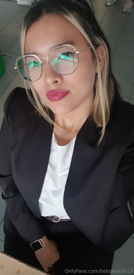 Betsaida2613 perfect model photos