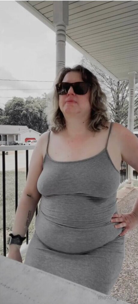 Thatoneamy44 hot model pic