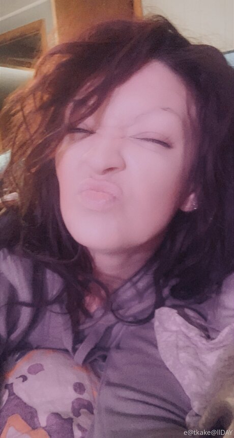 Eatkake xxx model photo