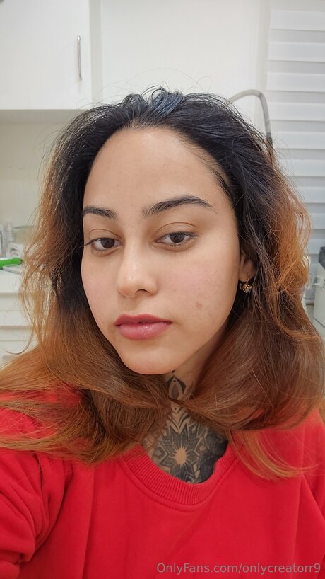 Onlycreatorr9 top star photos