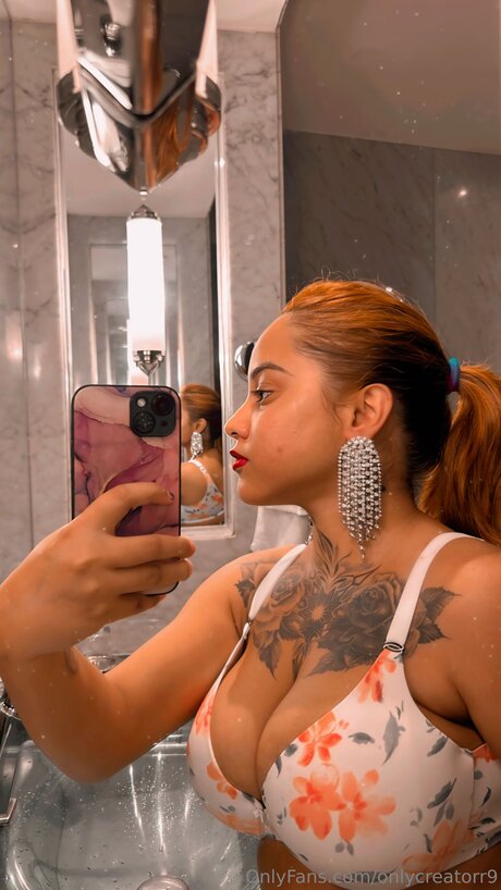 Onlycreatorr9 free model pic