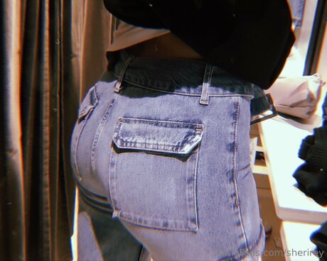 Sherirey star pornographic picture