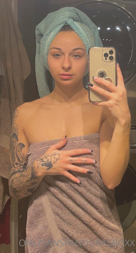 Prettypandora9 model best img