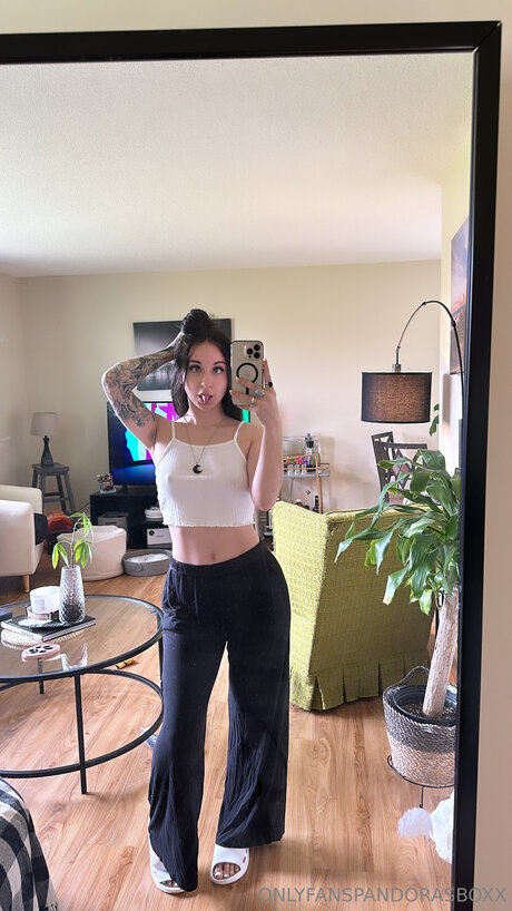 Prettypandora9 pornstar sex galleries