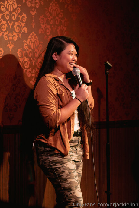 Drlinn sexy actress galleries