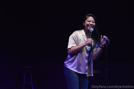 Drlinn naked pornstar pics