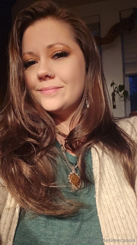 Desireecassia model nudes photos