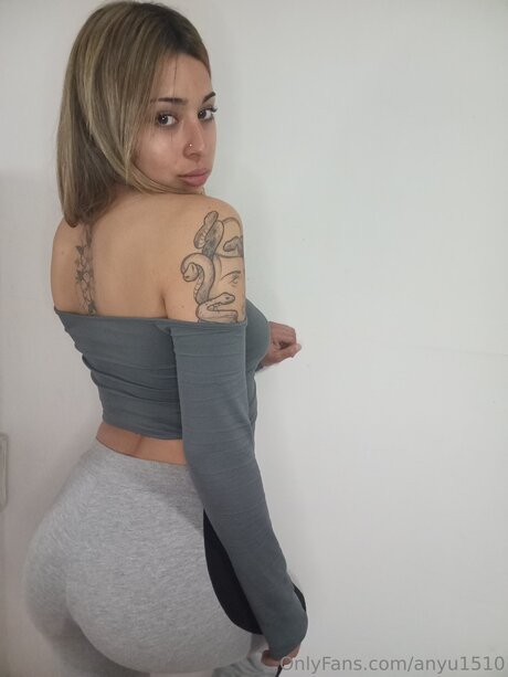 Anyu1510 star xxx gallery