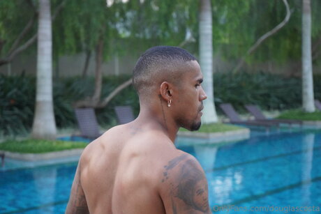 Douglascosta model high quality pic