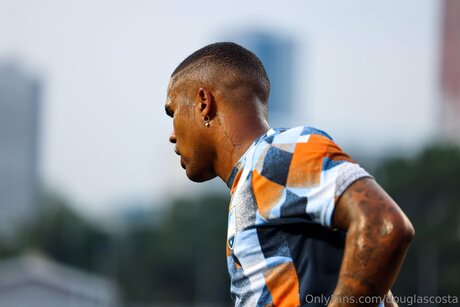 Douglascosta model pic