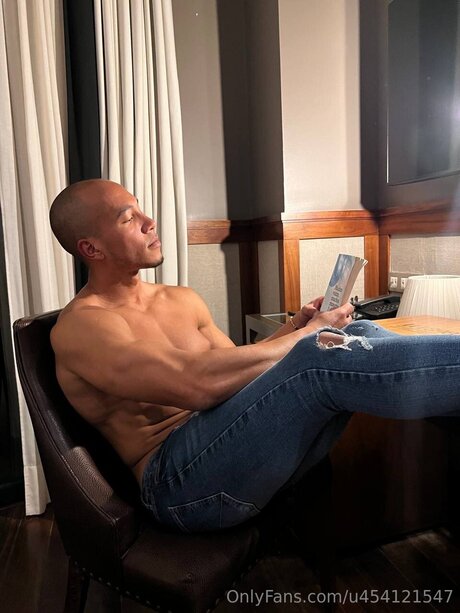 Dwayne Johnson Jr perfect pornstar pic