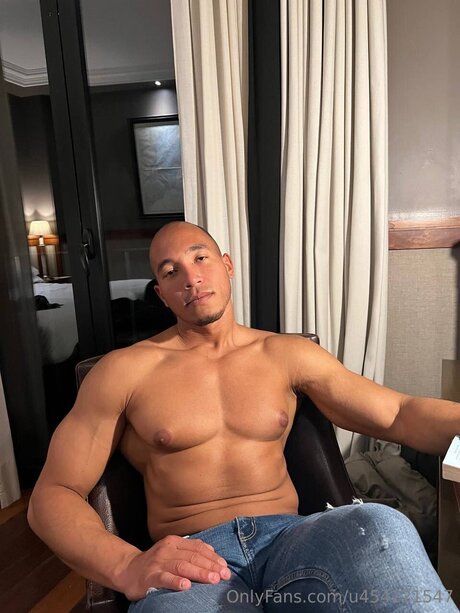 Dwayne Johnson Jr model sexy picture
