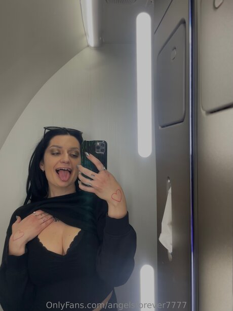 Angelsforever7777 pornstar hot photo