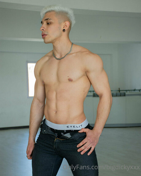 Tomas Rager top model image