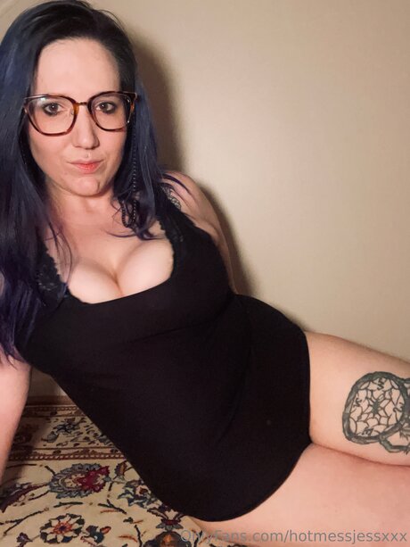 Hotmessjessxxx model sexy pictures
