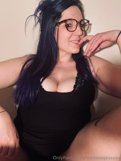 Hotmessjessxxx naked actress gallery