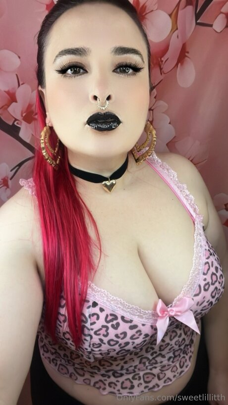 Sweetlillitth model pictures