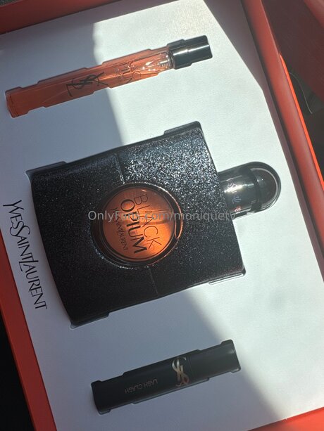 Kitty Katalina star nude pic