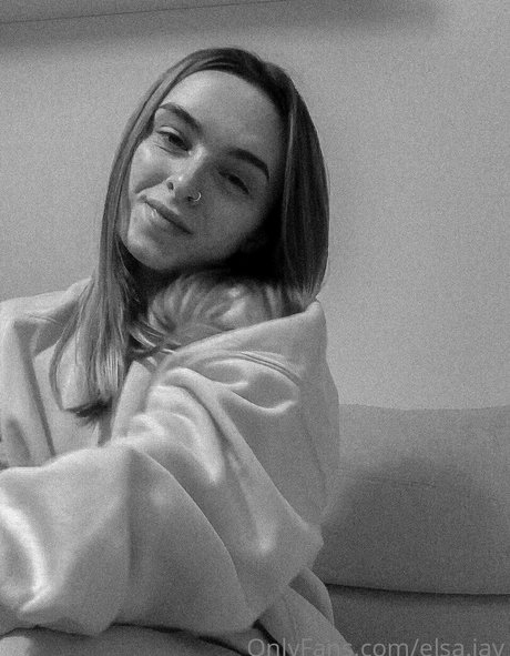 Elsa Jay best star galleries