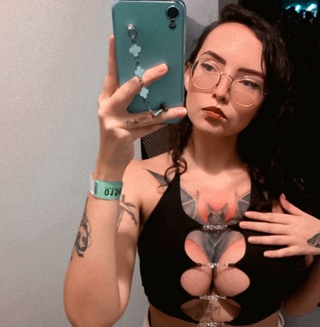 Electrahearth star hot photos