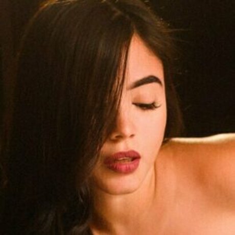 femdomfindom sexy star image