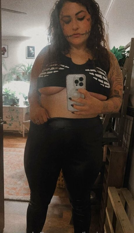 josiejaxxon model pretty image