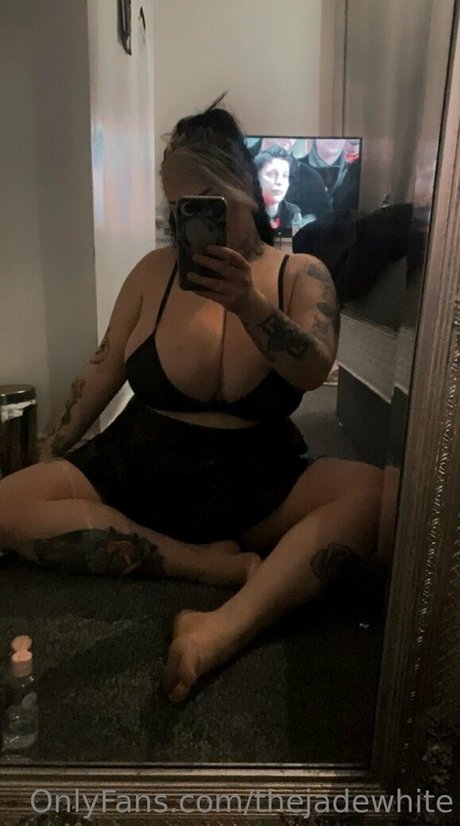 Thejadewhite pornstar high quality img