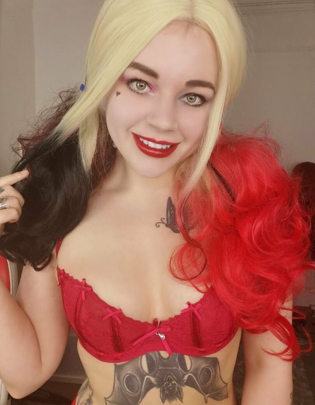 lucindalovefree star pretty photo