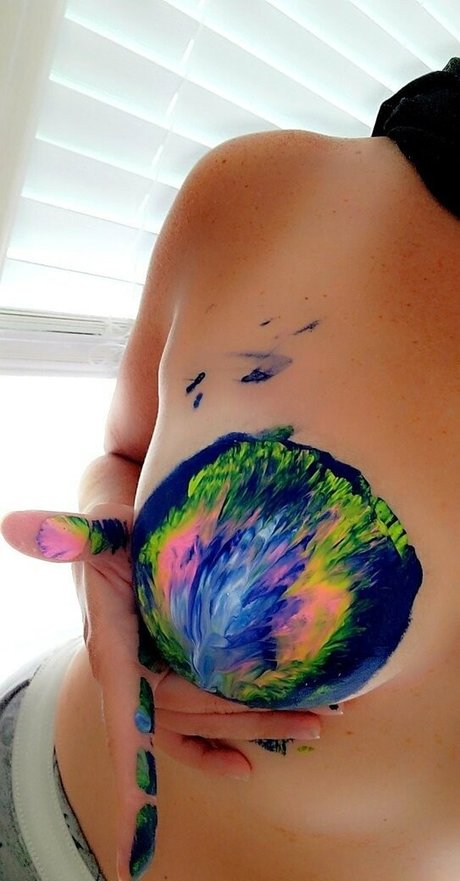 berettasnow high quality model pic