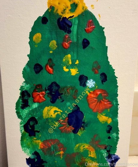 berettasnow star nude gallery