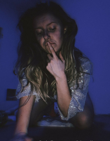 blondieasmr model beautiful img