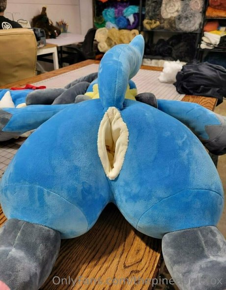 thepineapplefox star pornographic photos