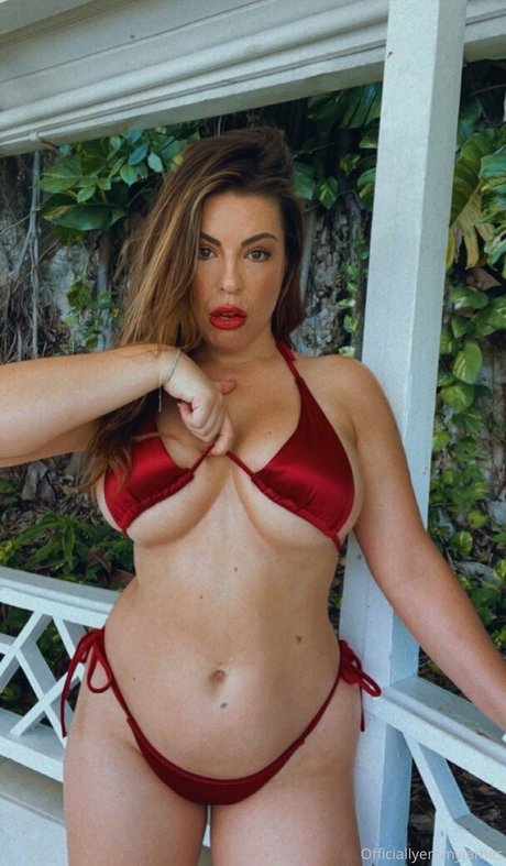 officiallyemmyjames naked actress photo