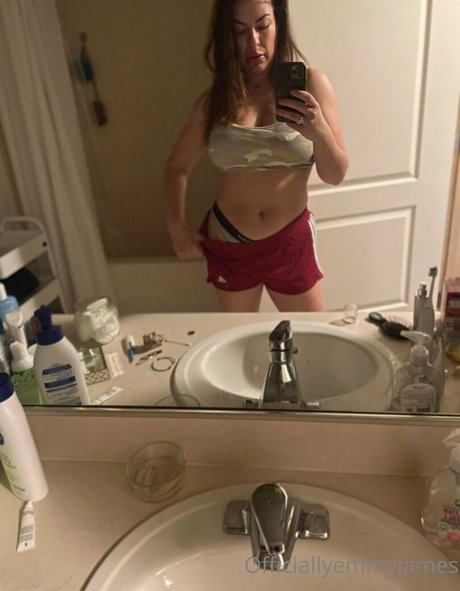 officiallyemmyjames perfect star images