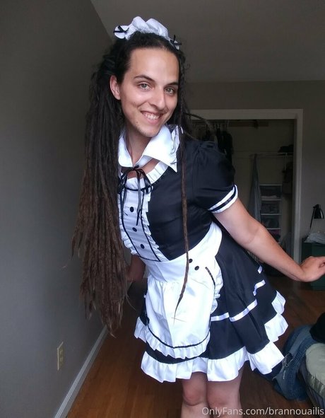 brannouailis star nude img