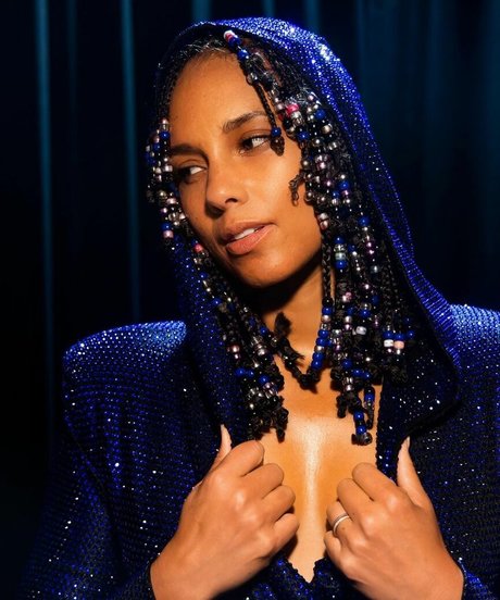 Alicia Keys nice star picture