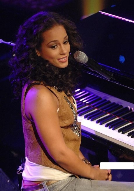 Alicia Keys art actress image