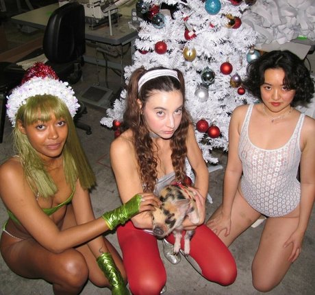 Lydiaren hot actress galleries