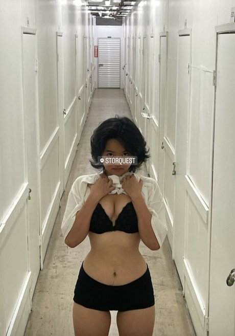 Lydiaren exclusive model photo