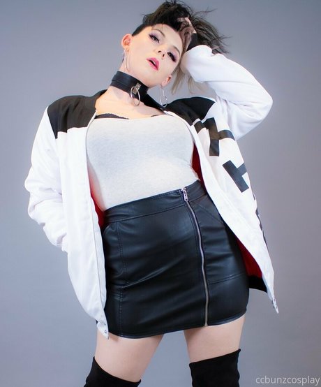 ccbunz nudes pornstar img