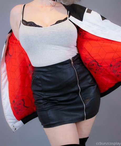 ccbunz star naked pics