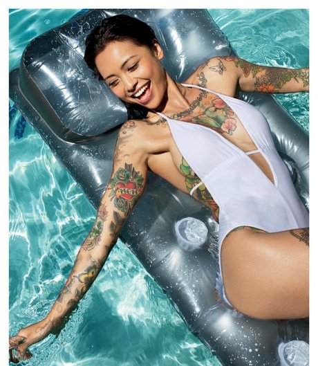 Levy Tran model beautiful archive