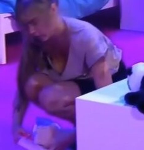 Danucd model erotic pictures