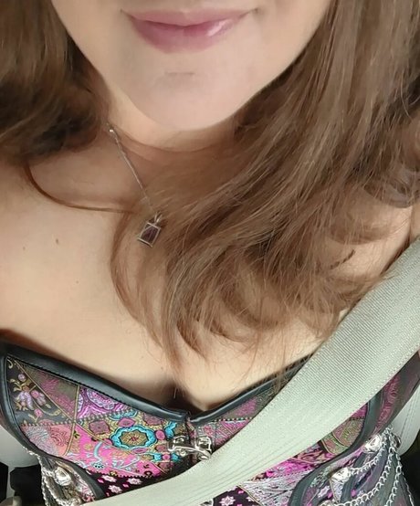 Geekymom Jess model high quality archive