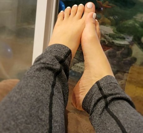 momgenes22 exclusive pornstar pictures