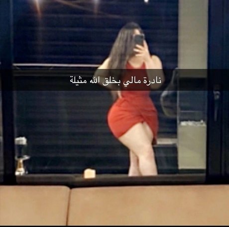 Noure Sahli star perfect galleries