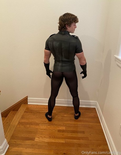 calebsky art star pic