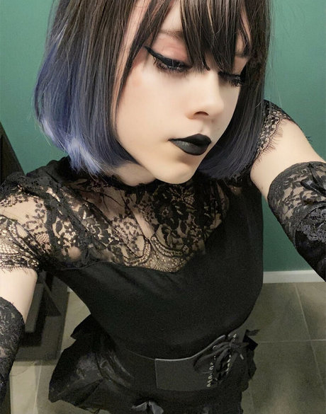 Leilin666 nudes actress pics