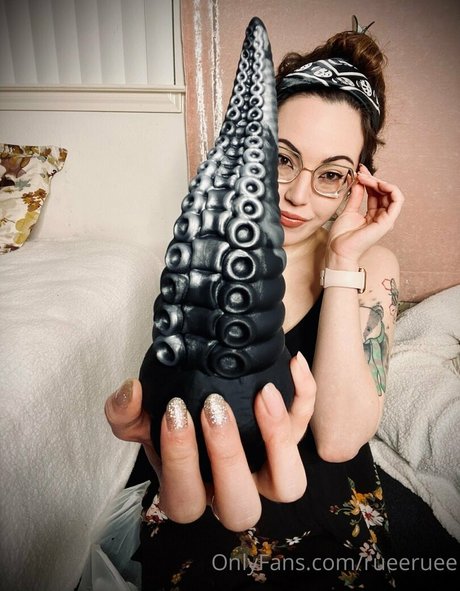 rueeruee top star archive